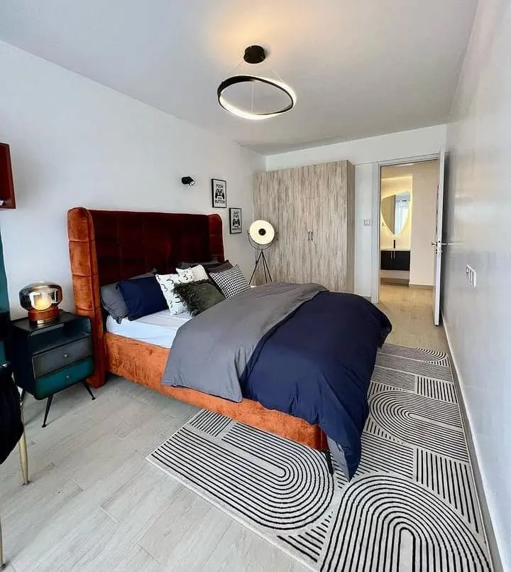 4 Bedroom with DSQ for Sale in South C